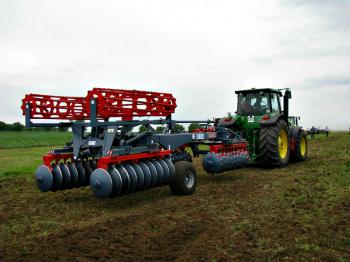 Trailed x-offset disc harrow "Master"