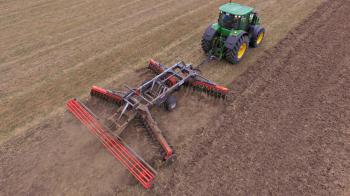 Trailed x-offset disc harrow "Master"